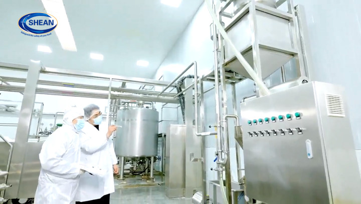 Commercial aseptic brick box filling machine test